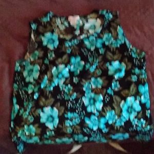 Women's sleeveless shirt